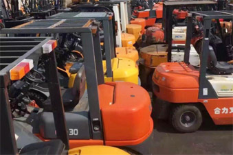 免費(fèi)提供地面、墻面、電梯保護(hù)